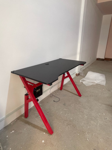 Desk 60*120cm price 35$
