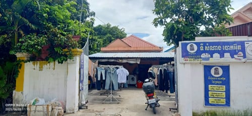 ផ្ទះលក់នៅកំពុងសំណាញ់