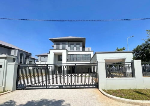 វីឡាឃីងកែងសម្រាប់លក់ | KING VILLA FOR SALE (បុរីជីបម៉ុង​ ៦០ម៉ែត្រ​)