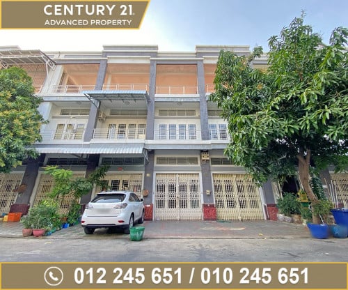 🏘 ផ្ទះល្វែង នៅលើផ្លូវមេ ក្នុងបុរីពិភពថ្មីចំការដូង1 ត្រូវការលក់បន្ទាន់ខ្លាំង ​