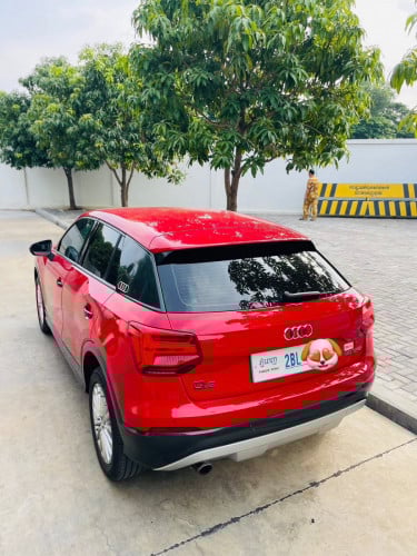 Audi Q2/ 2020 model S-Tronic 100km/4.5L សាំង​