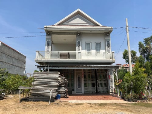 ផ្ទះនិងដី លក់