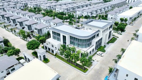 ការិយាល័យ ទំហំ453 m2 ប្រញ្ញាប់ជួល តម្លៃពិសេស