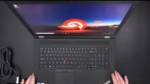Lenovo ThinkPad P17 Xeon W-10855M Ram: 32GB SSD: 1T RTX 4000, 8GB