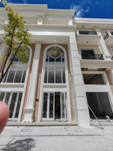 ផ្ទះលក់បន្ទាន់