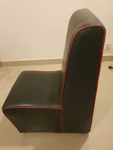 សាឡុងលក់ឡៃឡុង