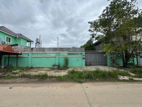 ដីលក់20x30 (Grand Phnom Penh)