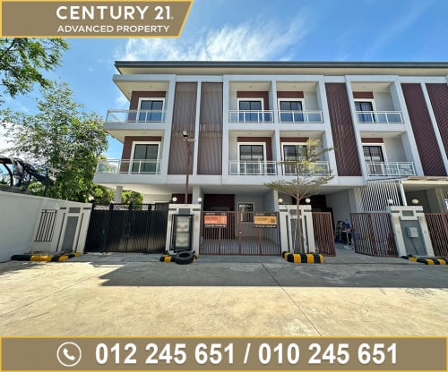 🏘  វីឡាកូនកាត់ (LH) ក្នុងបុរី Lapalm Residence ត្រូវការលក់បន្ទាន់ខ្លាំង