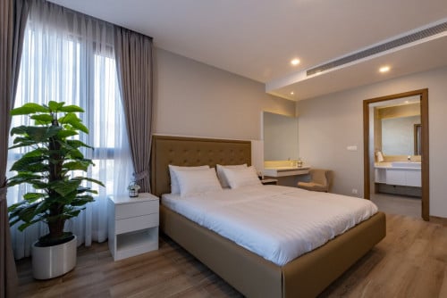 Modern One Bedroom for rent at BKK1