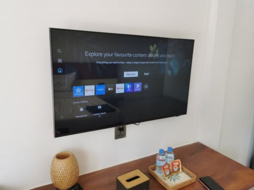 Samsung Smart Tv 43” ថ្មីកេះ 100% សុីន ក្រុមហ៊ុន ធានា១ឆ្នាំ