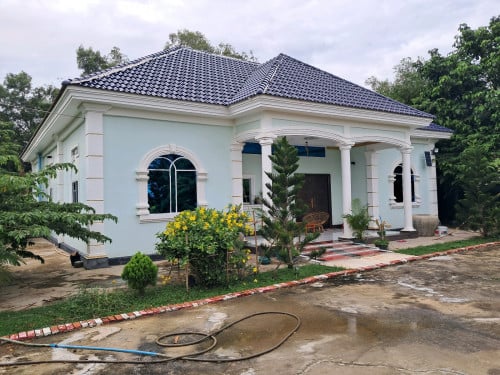 Very nice bungalow for sale