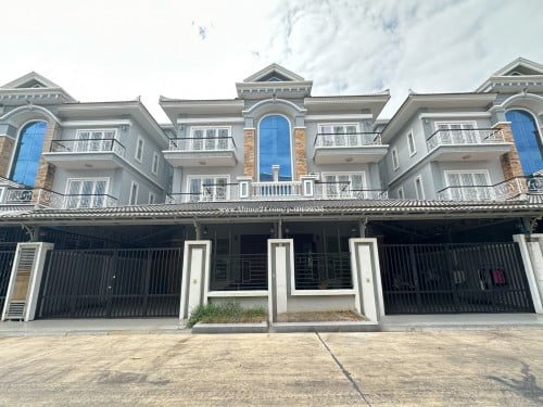 ផ្ទះវីឡាភ្លោះលក់