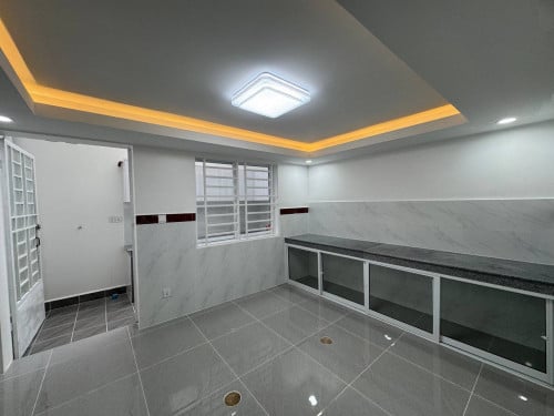 ផ្ទះ​ល្វែង​សម្រាប់​ជួល​ ទីតាំង​ 5 នាទី​ ពី​ Aeon3 / Flat house for rent location near Aeon 3