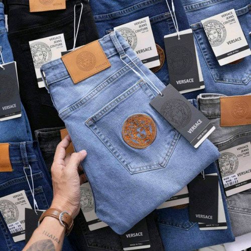 ខោកាប៊យជើងវែង VERSACEទំហំ 29 .30 .31 .32 .34 .3.5 .36