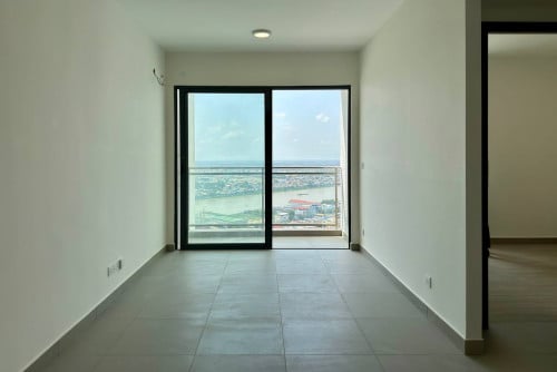 BELOW MARKET PRICE!!! 2 Bedrooms Condo for SALE in Urban Village