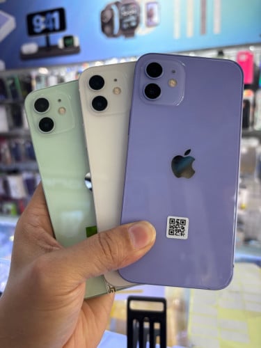 iPhone 12 128GB Model LL/A ( Look like new) 99.99%