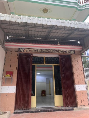 ផ្ទះផ្លូវកែងសម្រាប់ជួល ក្បែរផ្សារឈូកមាស