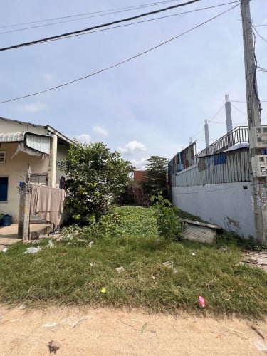 ដីលក់ ទំហំ ក្បាល 7m * 15m