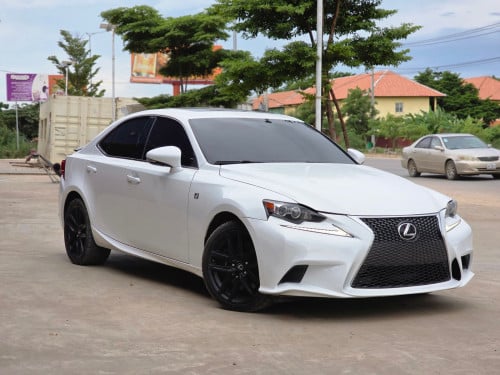 Lexus IS200T FSport 2016