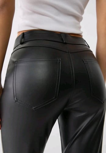 Skinny leather trouser