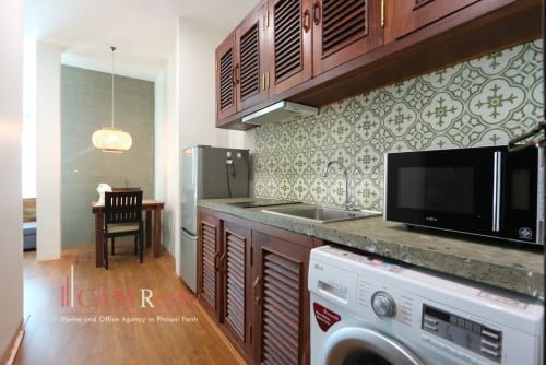 Studio apartment for rent in BKK3 area (near BKK1)