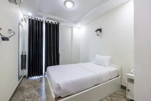 Two Bedroom for rent at BTB