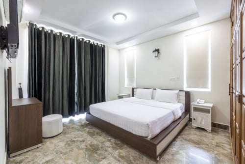 Two Bedroom for rent at BTB