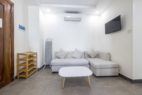 Two Bedroom for rent at BTB