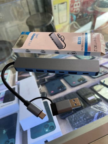 USB Ports 7 in 1 / ថ្មីប្រអប់ មានស្តុក​ តម្លៃថ្មីល្អ