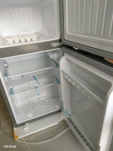 មួយថ្ងៃស៊ីភ្លើងតែ 500 រៀលទូរទឹកកកខ្នាតតូច