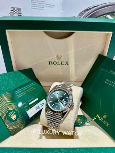 (New) Rolex Datejust 41mm Green Dial Jubilee 2025