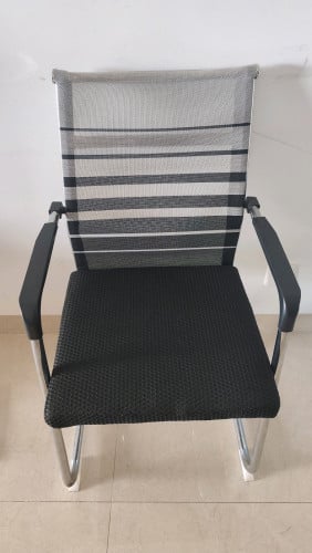 Human body office chair, bow-shaped, comfortable, long-sitting home computer chair, conference chair