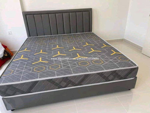 គ្រែក្បាលពូក