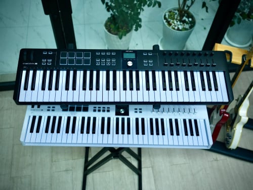Arturia Keylab Essential 61 MK3 - Black Color
