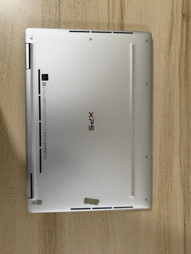 Dell XPS 7390 2 in 1 - Touch Screen 4K