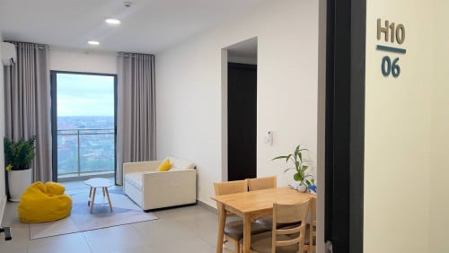 Two-bedroom Condo for Rent (Urban Village Phase II)