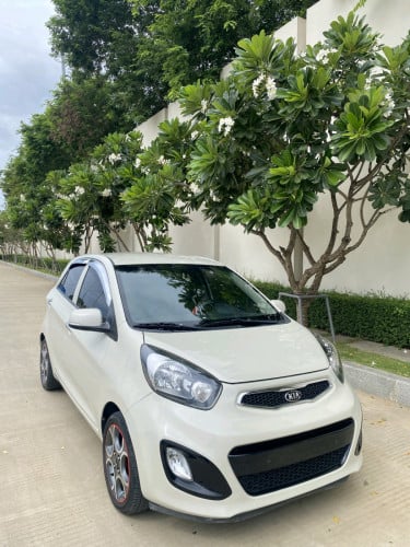 ឡានអេមម៉ងទឹកដោះគោ