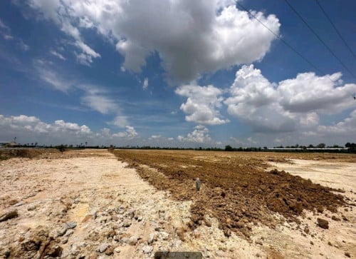 ដីលក់ប្រញ៉ាប់ ៖ កណ្តាលស្ទឹង, ខេត្តកណ្តាល