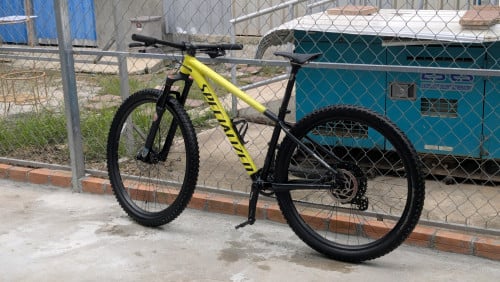 កង់លក់ តម្លៃ 350$ 016702666