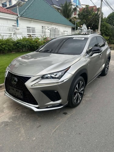 NX300 2018 F Sport ប៉ុង2 ប៊ូតុង7 camera 360