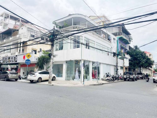 ផ្ទះអាជីវកម្មសម្រាប់លក់ នៅសង្កាត់បឹងកេងកង