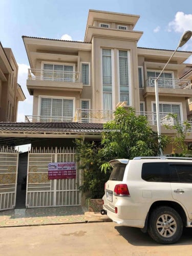 ផ្ទះវិឡាភ្លោះសម្រាប់ជួល