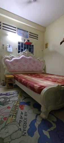 គ្រែគេងនៅស្អាត 97% 1.8m 2m