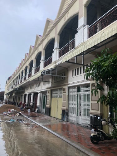 ផ្ទះលក់ House for sale 房屋出售