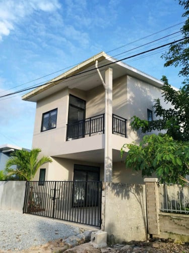 Luxury and Modern villa with pool for sale in Kep