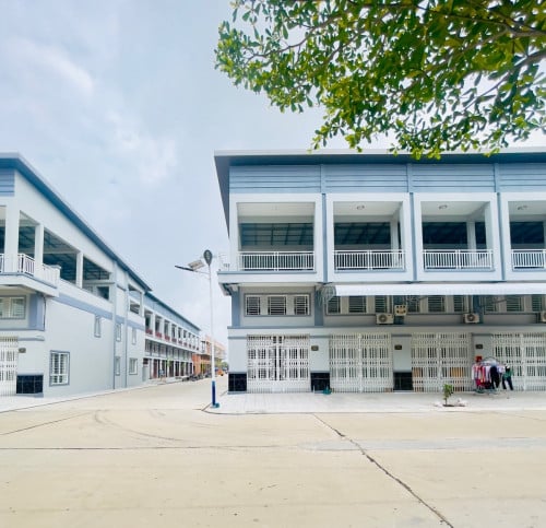 ផ្ទះEo ផ្លូវមេ10m