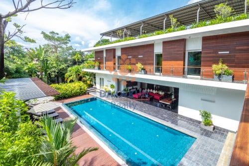 វីឡាទំនើបសម្រាប់លក់ក្នុងក្រុងសៀមរាប-សាលាកំរើក/ Modern Villa for Sale in Siem Reap​ City-Sala Kamreuk