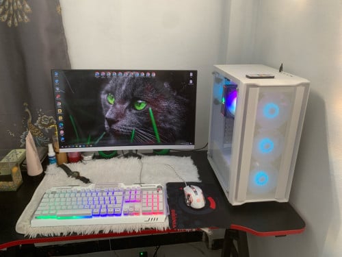 លក់បន្ទាន់លុយមានpc -monitor-keyboard-mouse 070990151