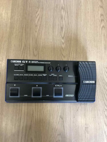 Boss GT-1 មួយទឹកពីជប៉ុន