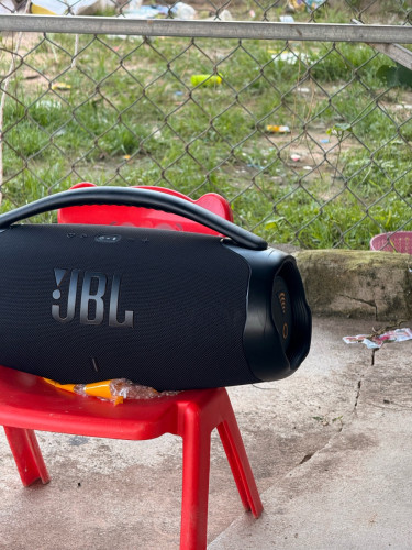 JBL Boombox 3 Wi-Fi